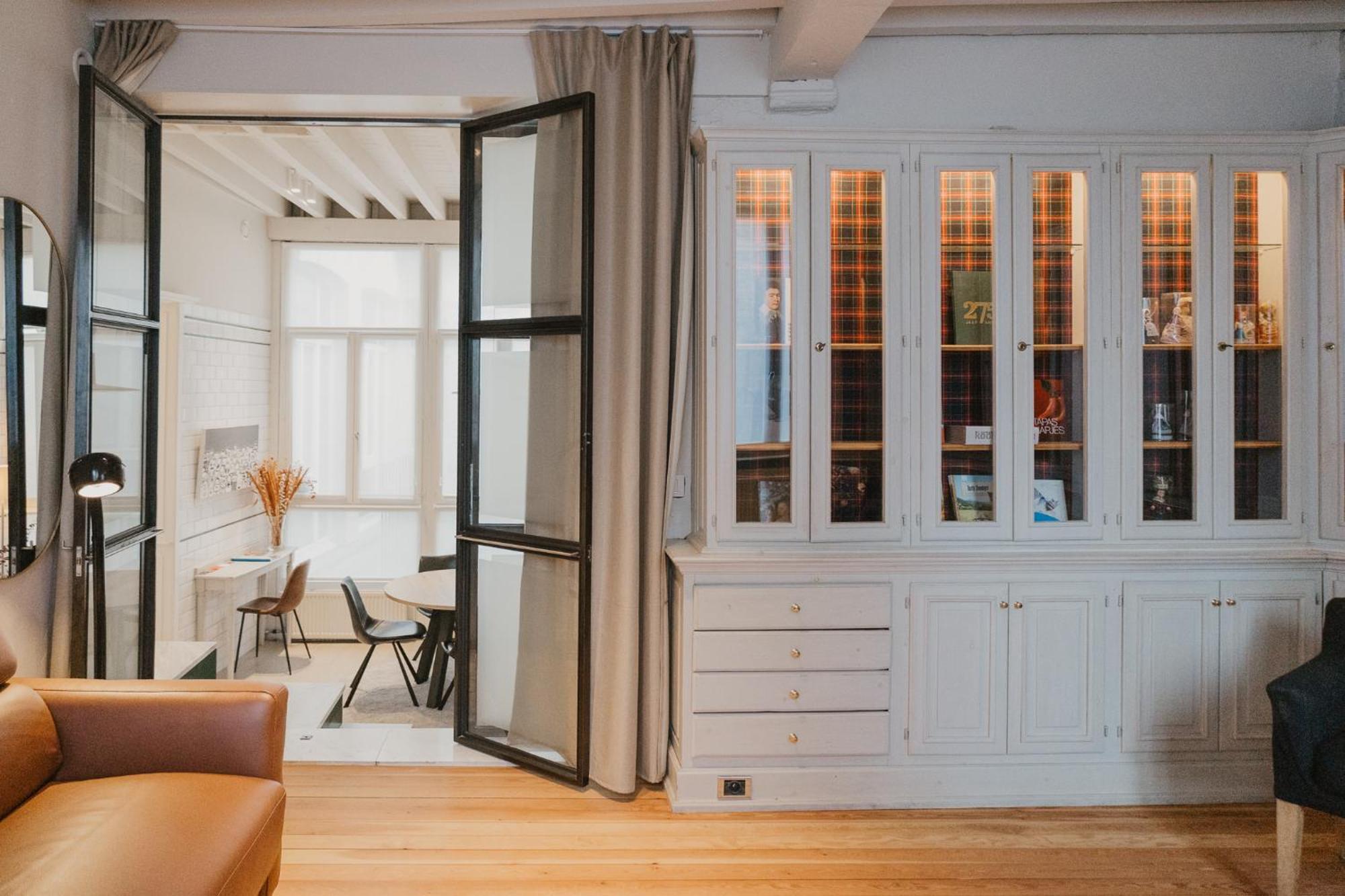 Blue Bird Residence Antwerp Luaran gambar